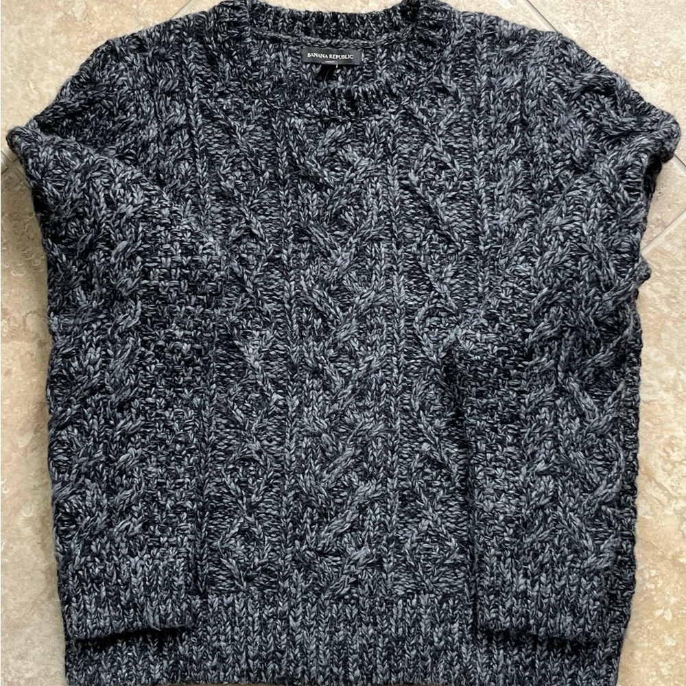 NWT Banana Republic Wool Sweater